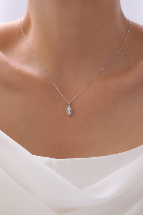 Markiz ve Yuvarlak Pırlanta Taşlı Tektaş Kolye