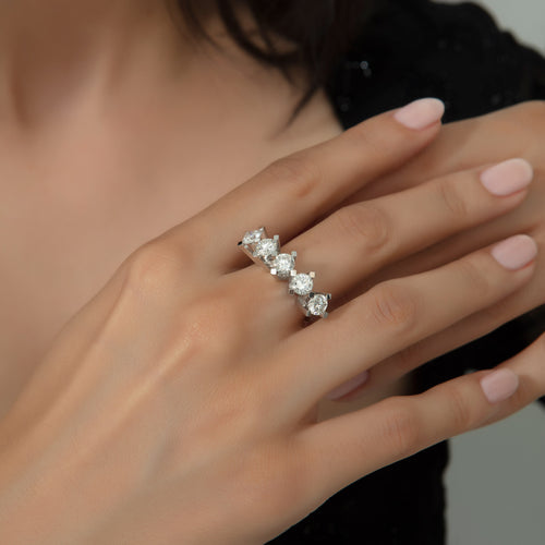 1.50 Karat Pırlanta Beştaş Yüzük