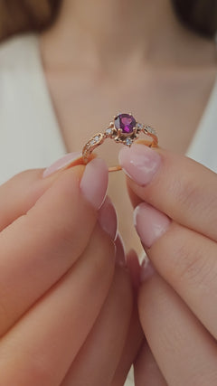 Alexandrite Taşlı ve Pırlantalı Vintage Yüzük