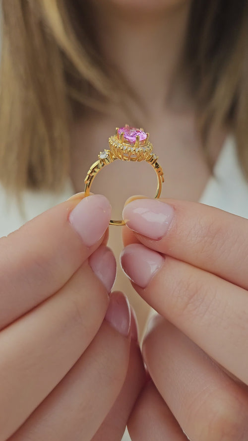Pembe Safir ve Pırlanta Taşlı Anturaj Yüzük