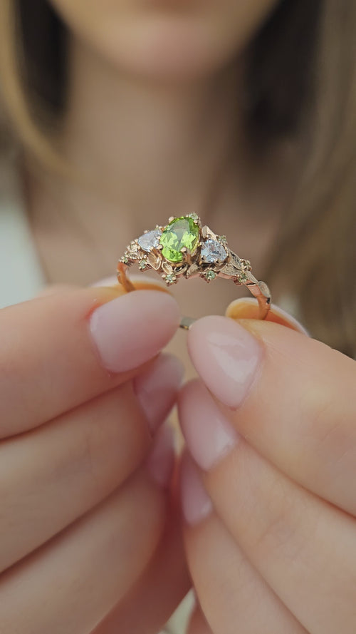 Peridot Taşlı ve Pırlantalı Vintage Yüzük
