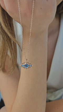 London Blue Taşlı ve Pırlantalı Vintage Kolye